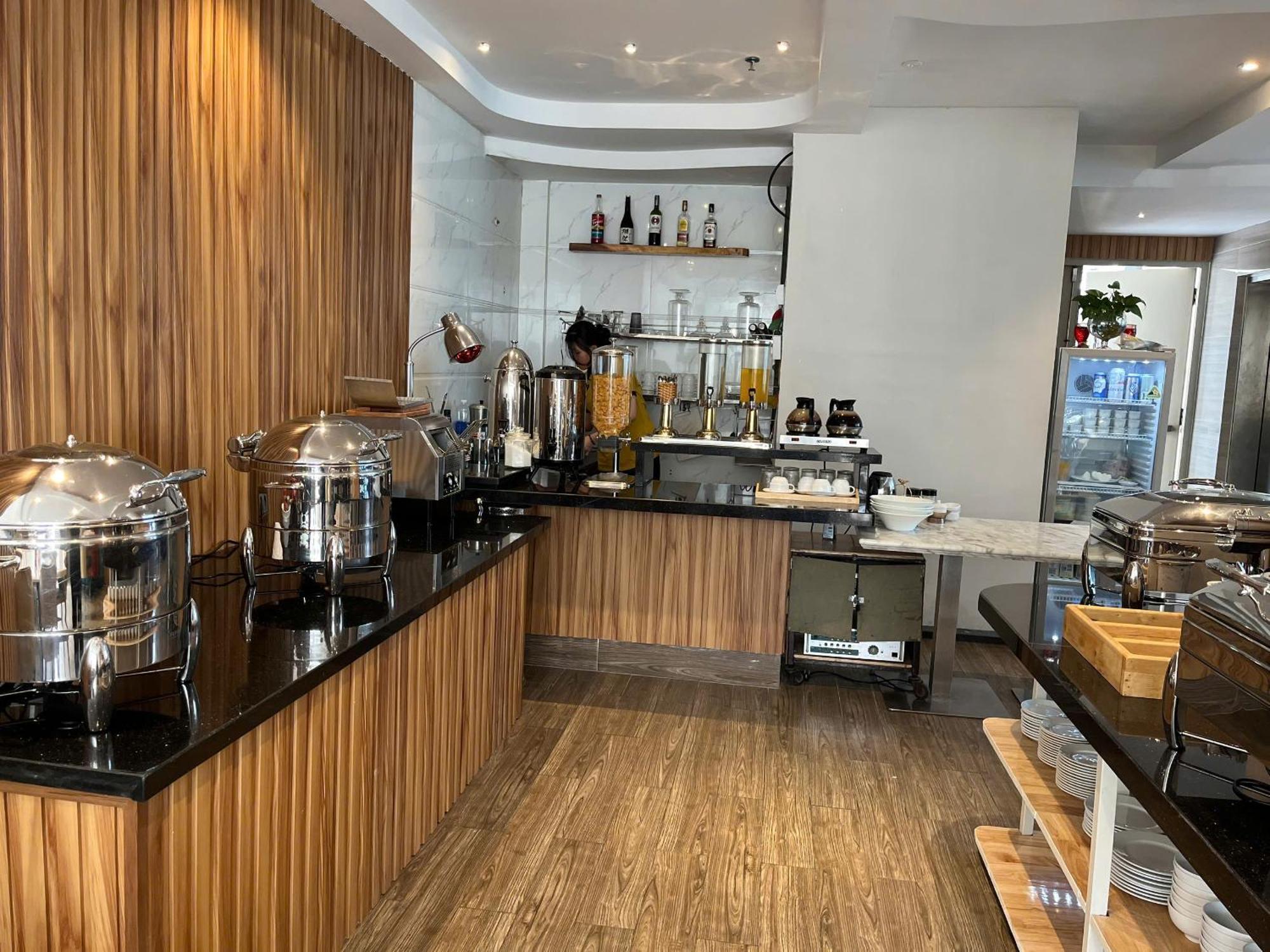 Nicecy Hotel Suites & Spa Ho Chi Minh City Exterior photo