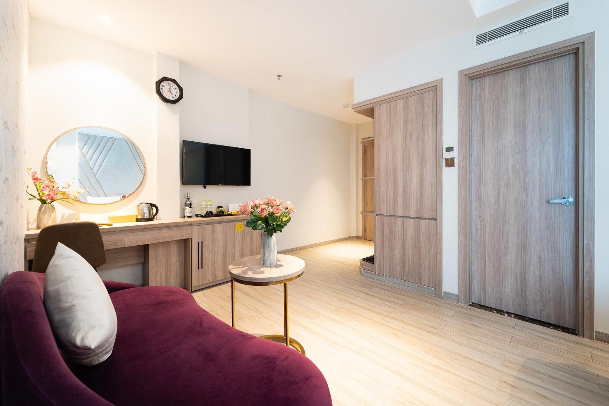 Nicecy Hotel Suites & Spa Ho Chi Minh City Exterior photo