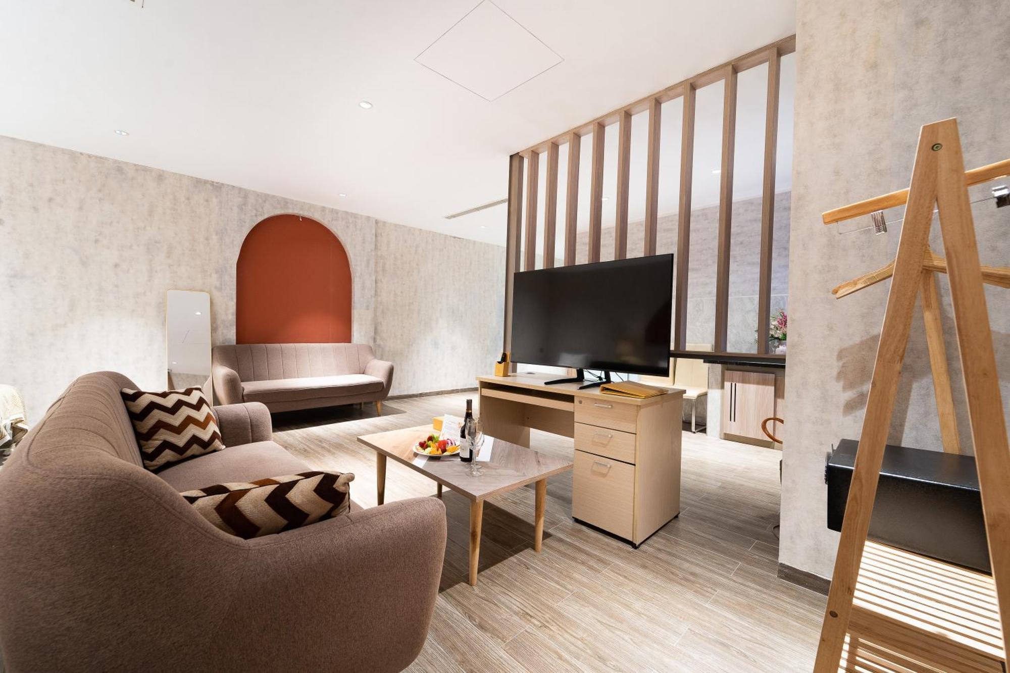 Nicecy Hotel Suites & Spa Ho Chi Minh City Exterior photo